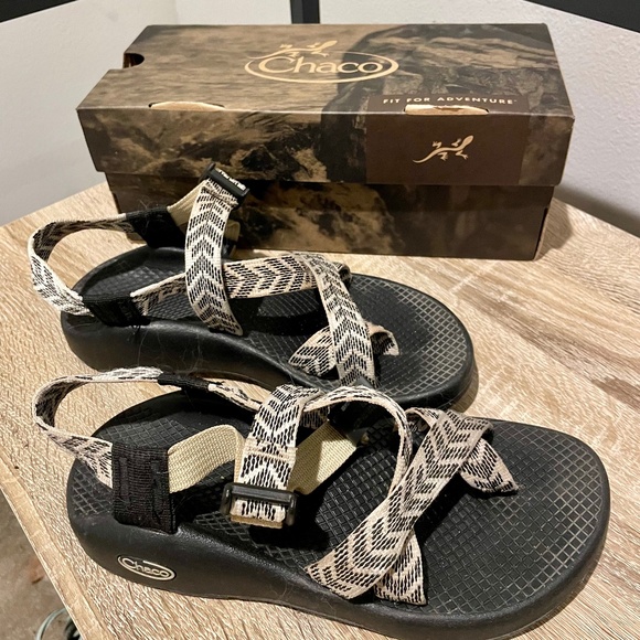 Chaco sandals - Picture 1 of 3